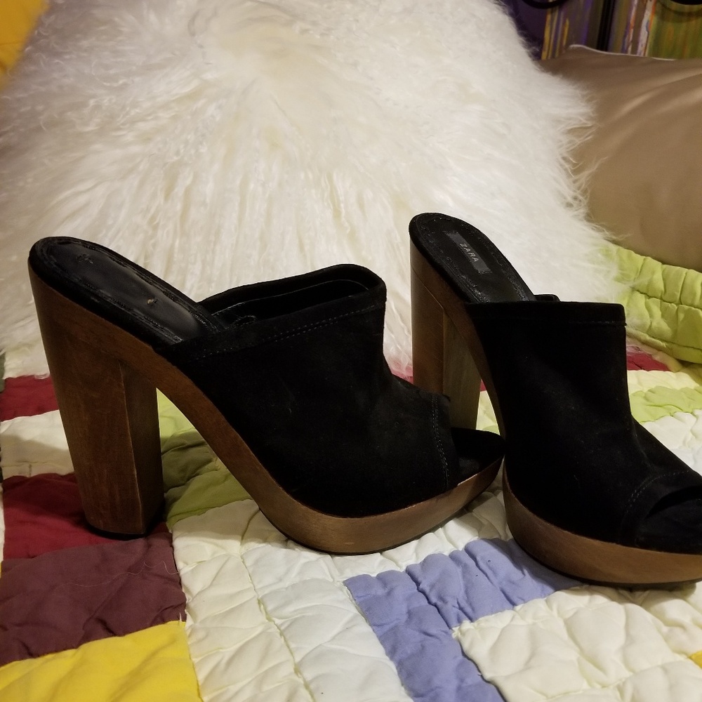 Zara black suede open toe mules
